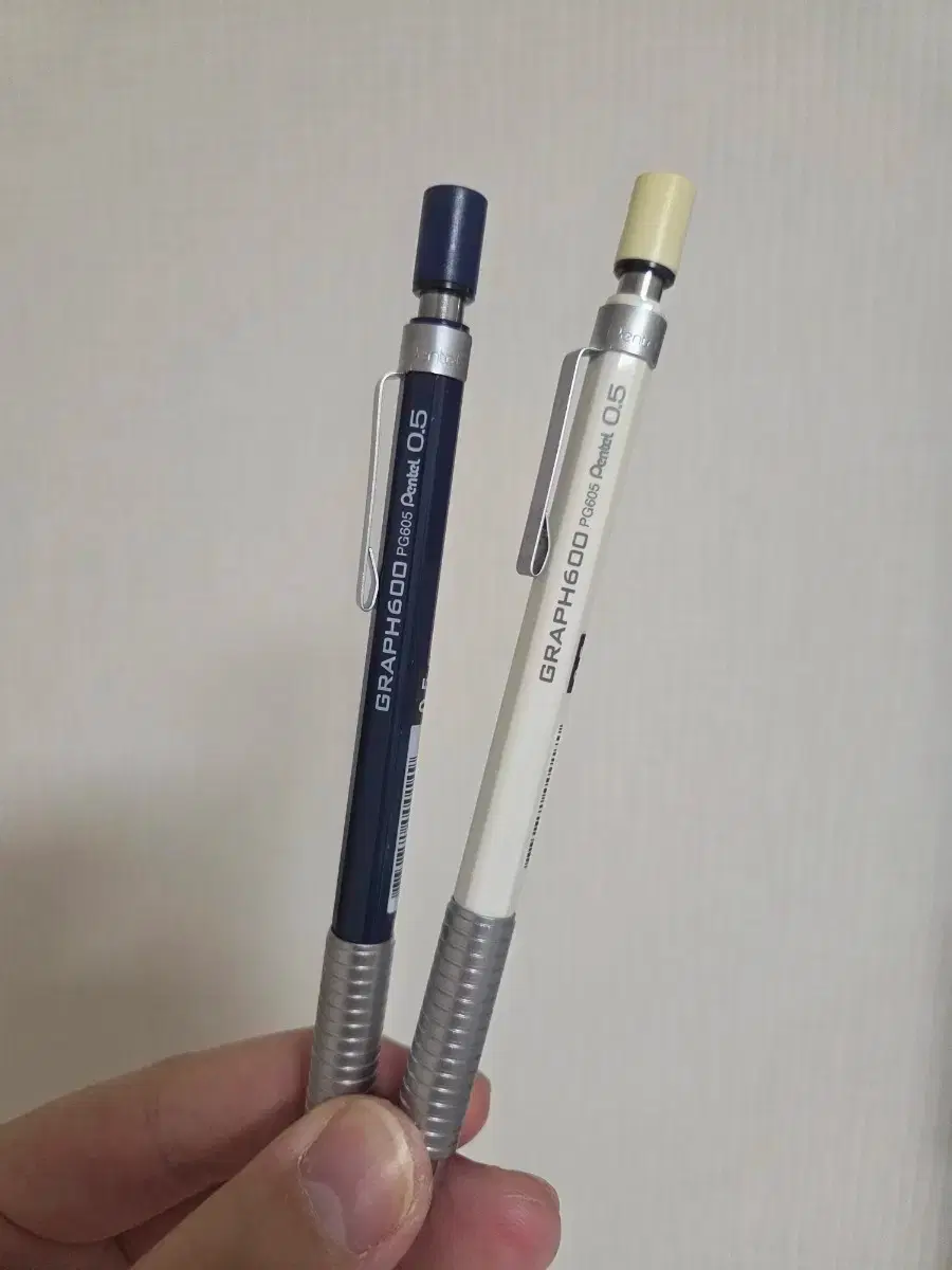 製図用 三菱 hi-uni M5-3051FF シャーペン ハイユニ 黒 指先 三菱鉛筆